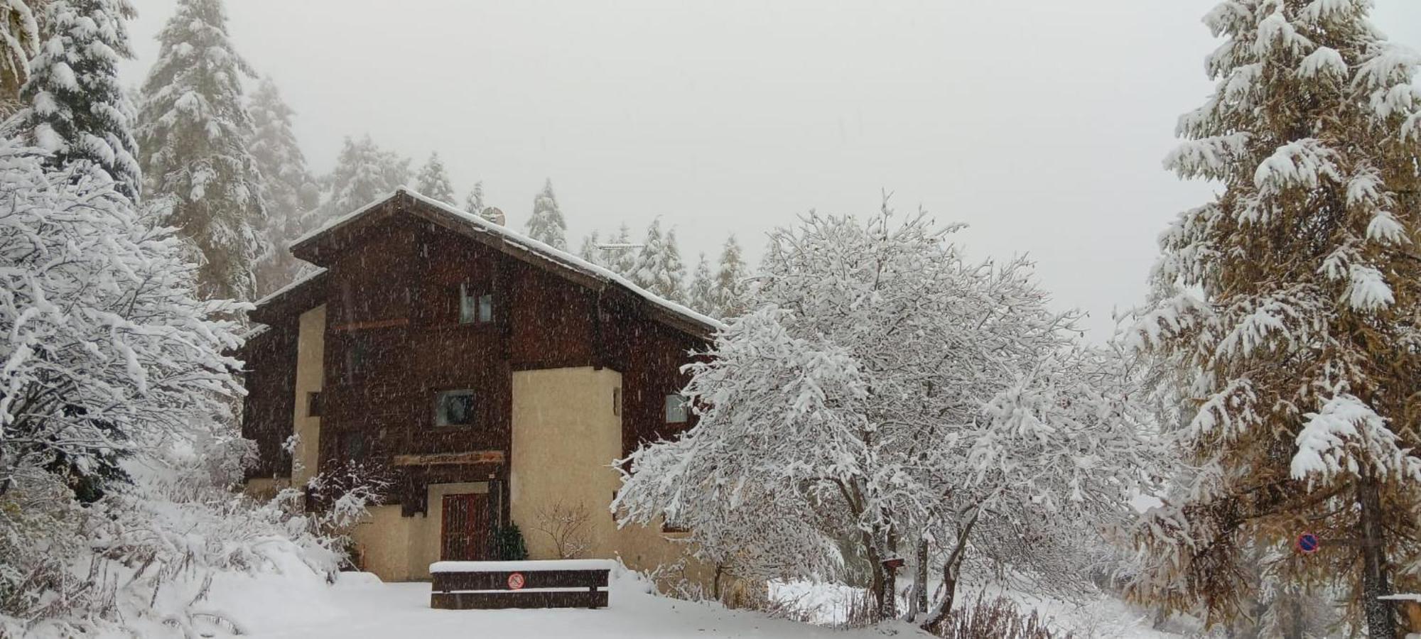 Chalet Les Arolles Les Orres Eksteriør bilde