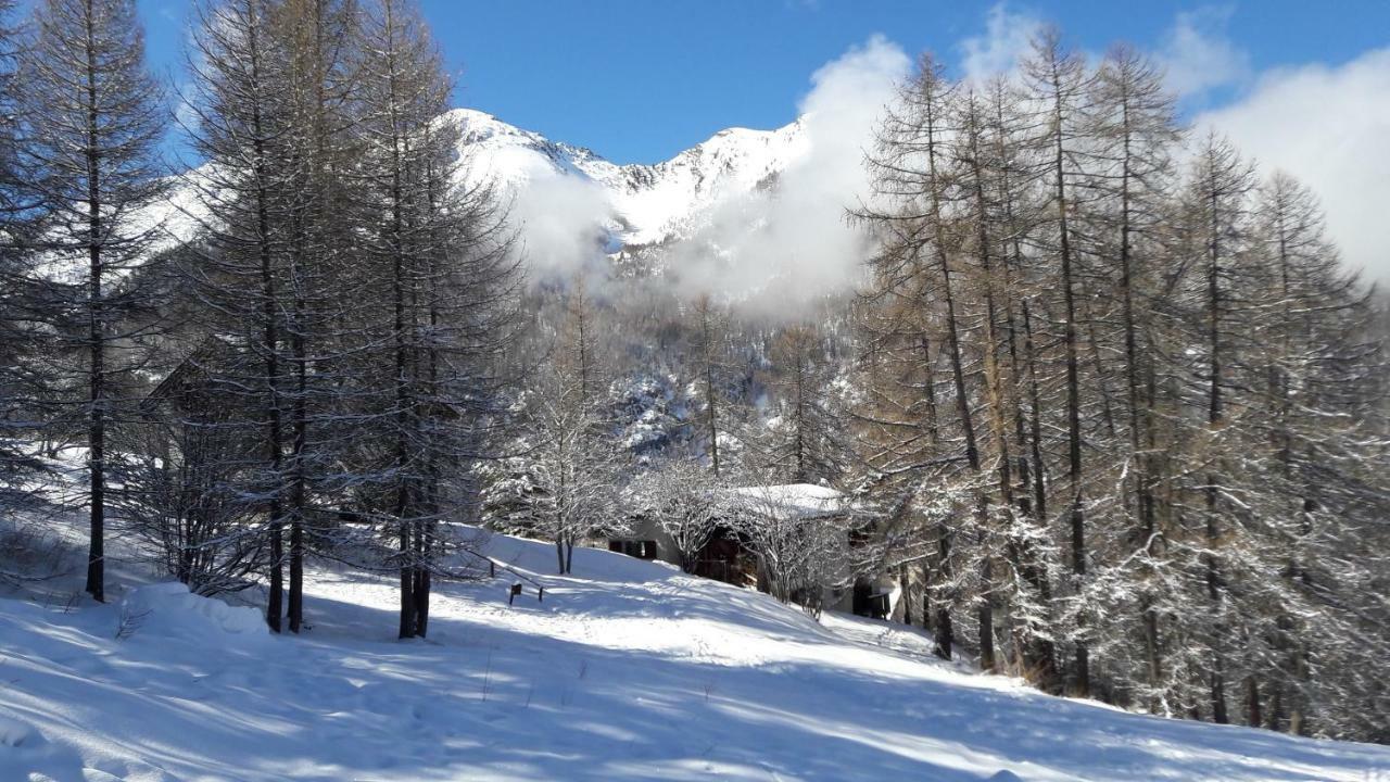 Chalet Les Arolles Les Orres Eksteriør bilde